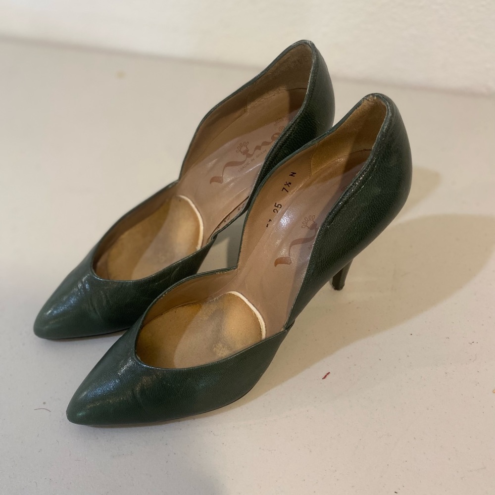 Real leather made in Spain Forrest green heals